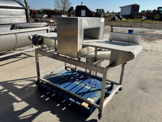 Fortress Phantom Metal Detector Pic 077